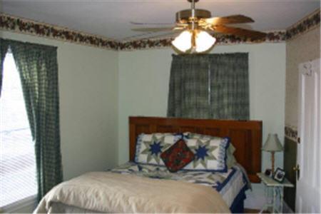 The Young House Bed And Breakfast Millinocket Quarto foto